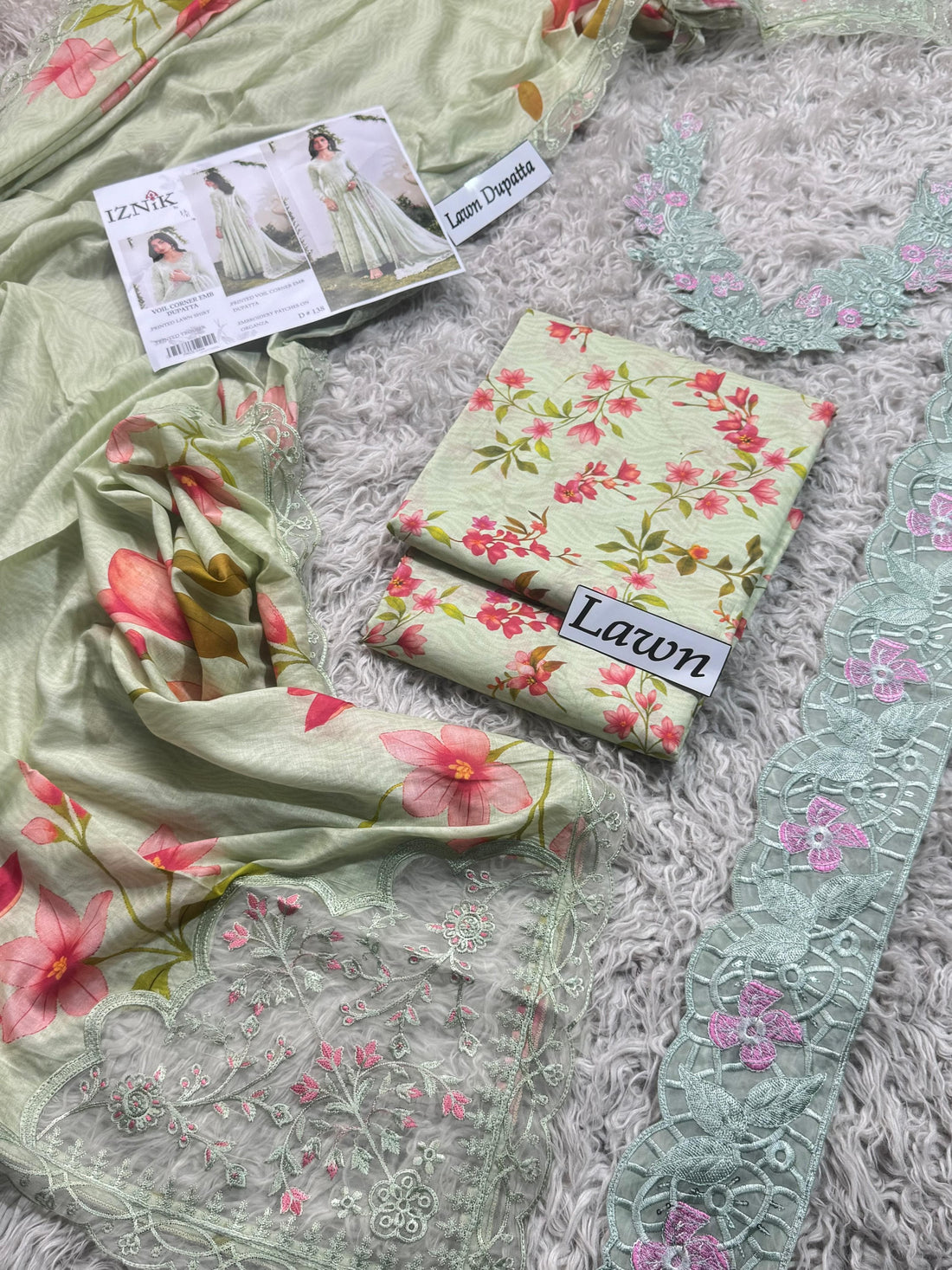 IZK LAWN Digital Print 3pc